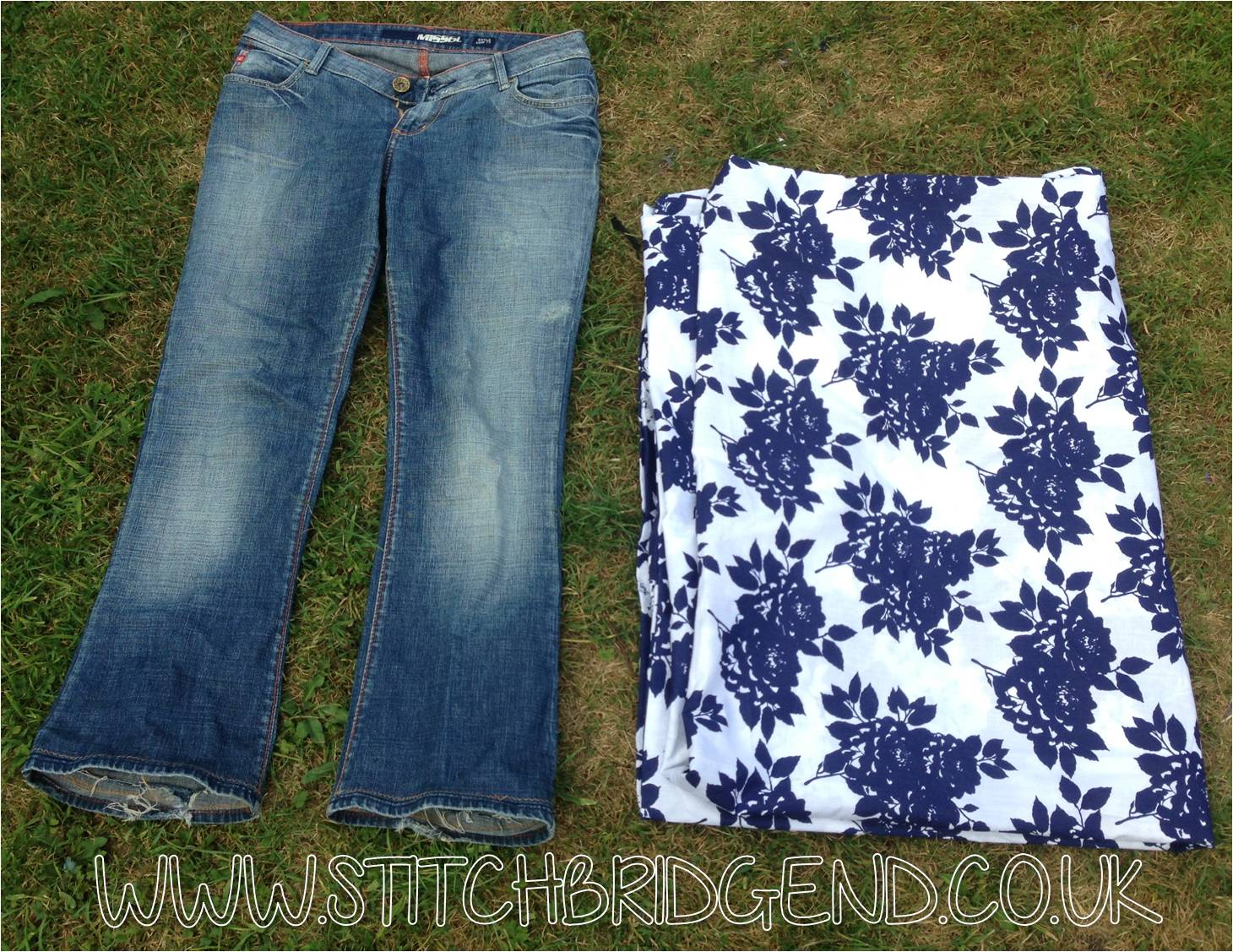 The Ramblings of a fairy....... Old Jeans & Duvet cover = NEW DENIM